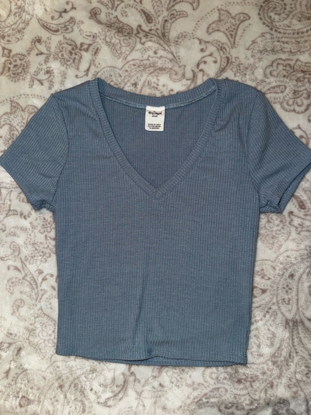 Ribbed V-Neck Crop Top